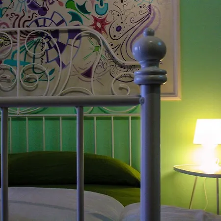 4 Season 2* רומא