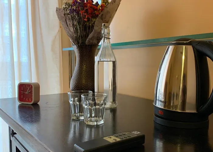 Bed & Breakfast 4 Season 2*