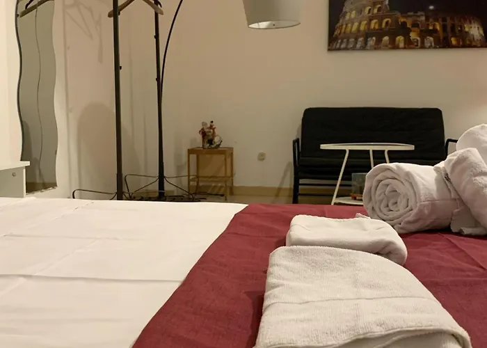 4 Season Bed & Breakfast 2*