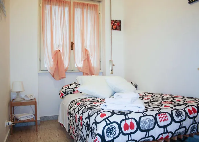 4 Season Bed & Breakfast Roma