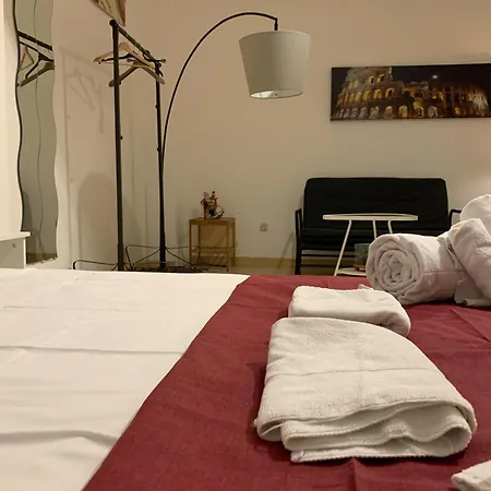 4 Season Bed & Breakfast 2*